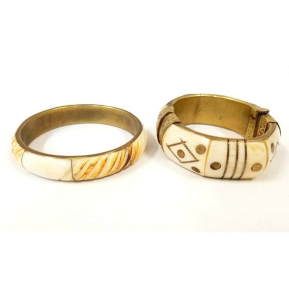 Vintage Jewelry - Vintage Antler Bone Brass Metal Hinged Bracelet